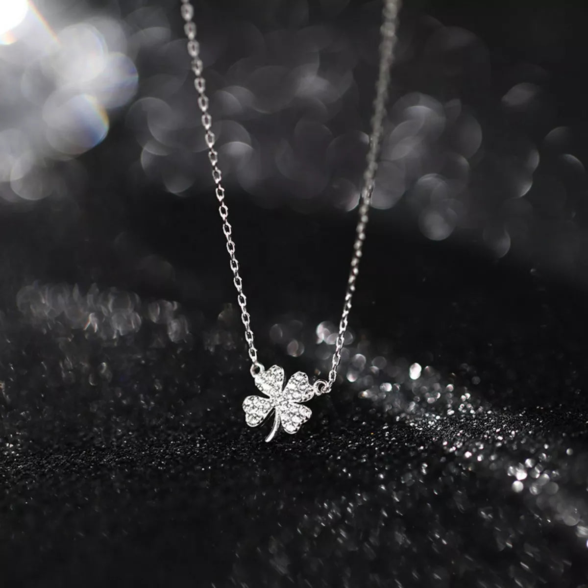 Lucky Dew Necklace
